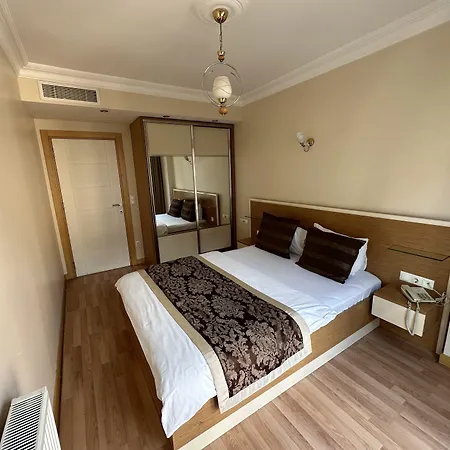 Lägenhetshotell Homelike 4*