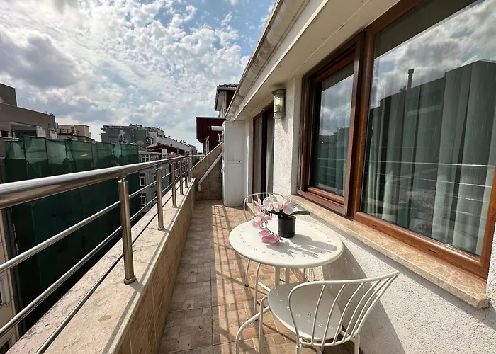 Homelike Apartahotel 4*